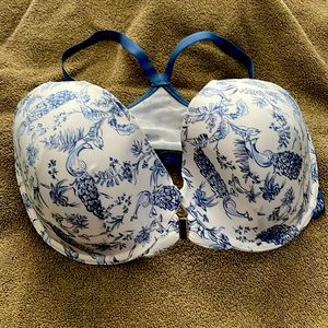 Adore Me Bra- 34 DDD (like new)